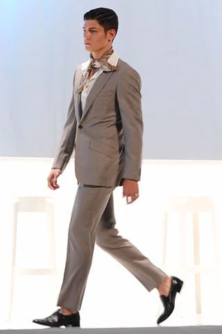 Look 1